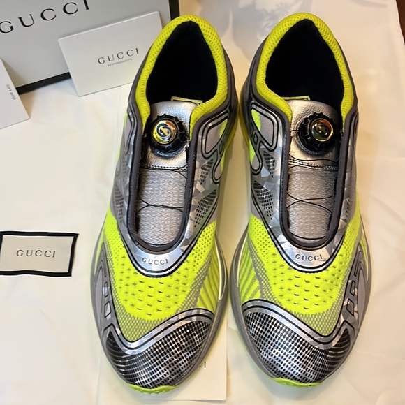 GUCCI Mens Ultra-pace Two Color 3D Sneakers - Picture 2 of 12